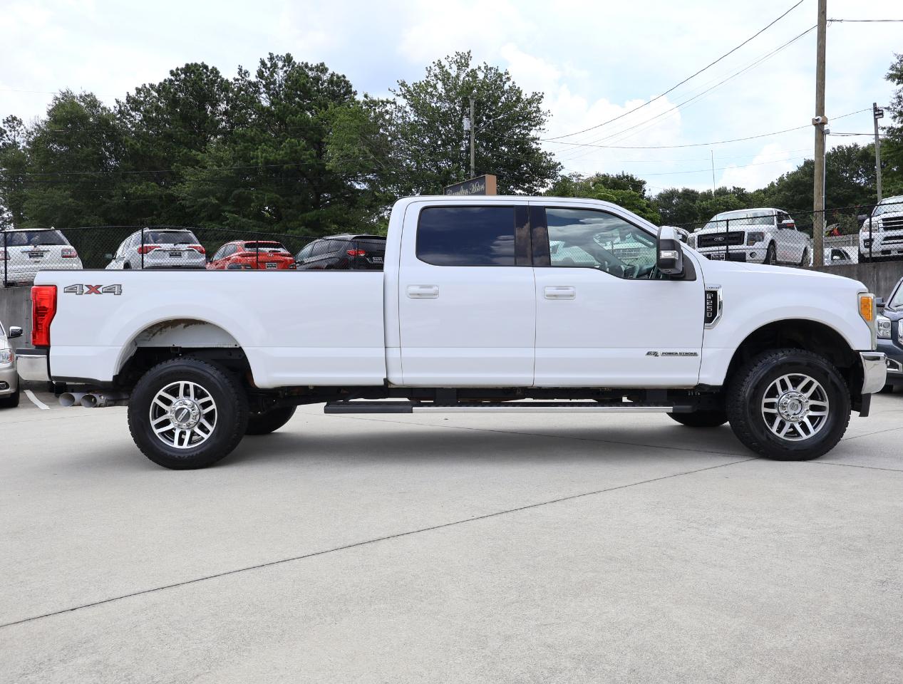 Ford F-250 SD Lariat Crew Cab 4WD 2017