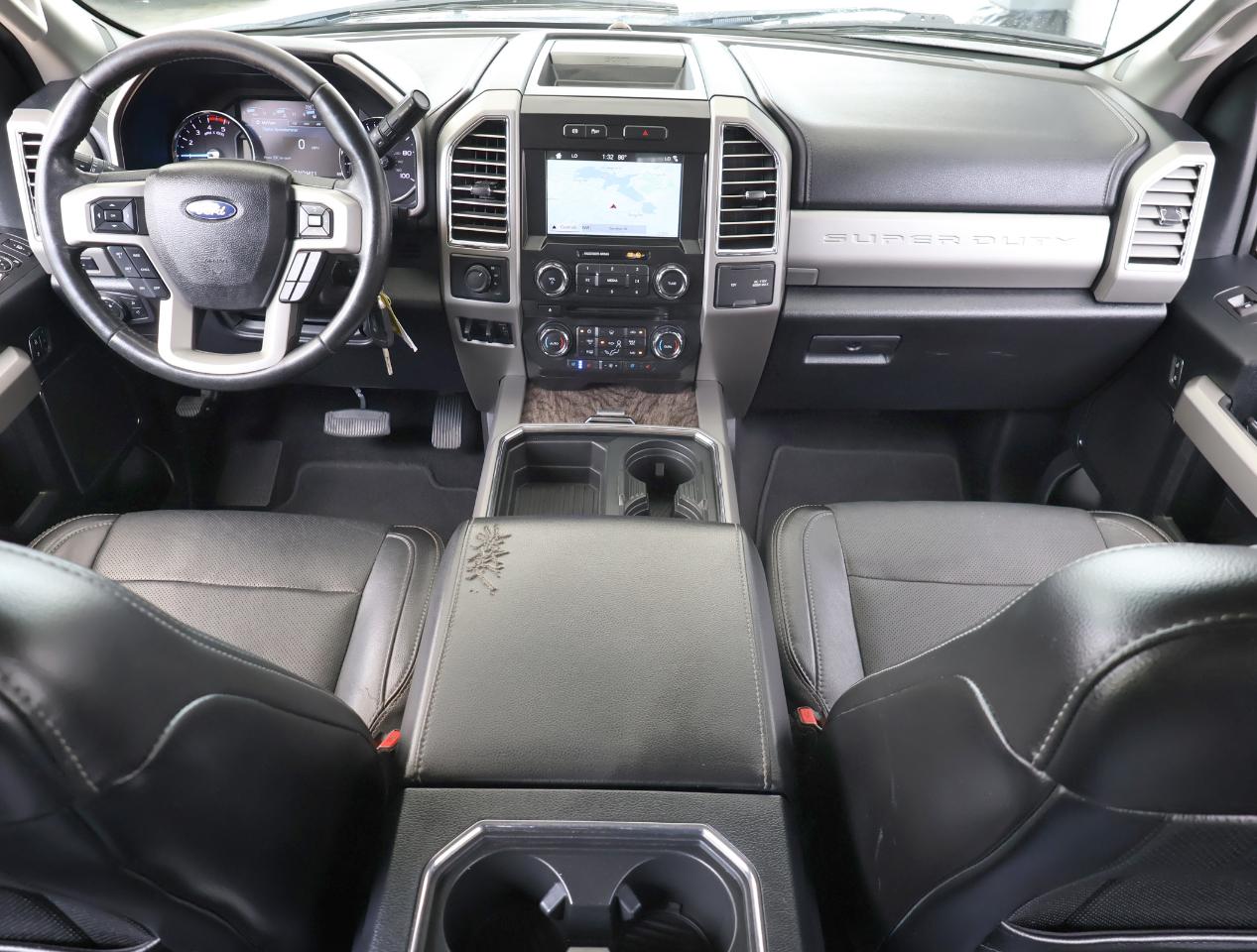Ford F-250 SD Lariat Crew Cab 4WD 2017