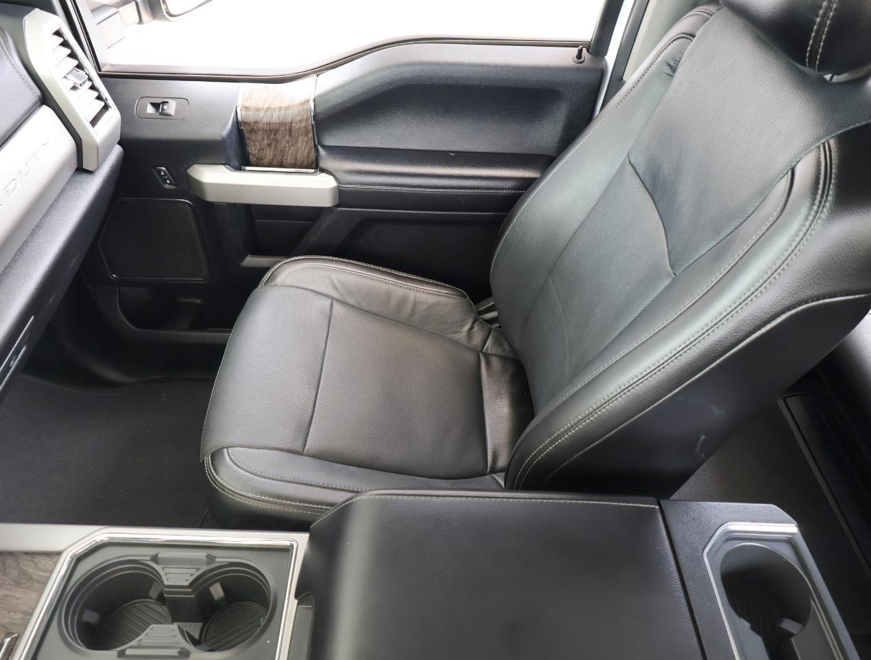 Ford F-250 SD Lariat Crew Cab 4WD 2017