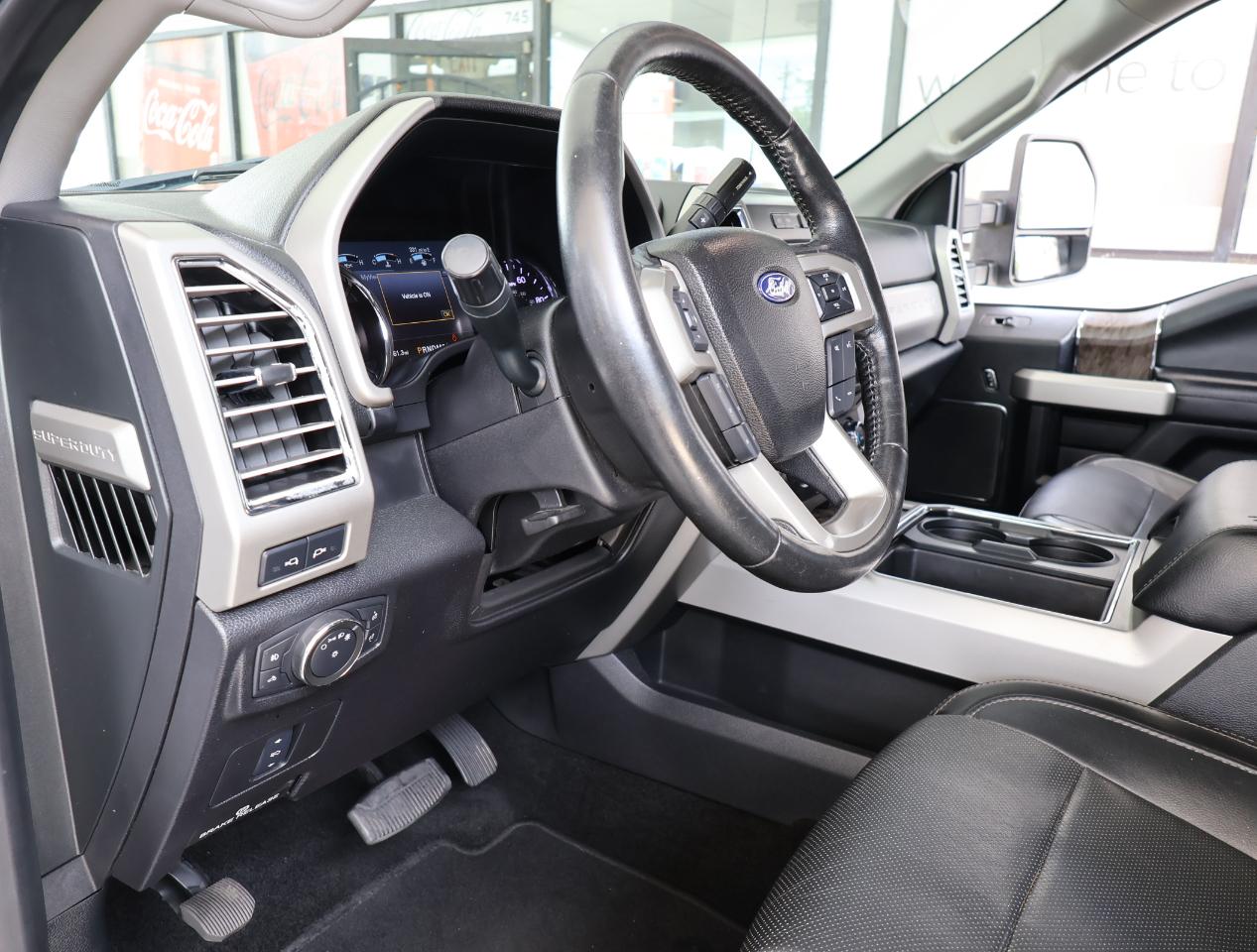 Ford F-250 SD Lariat Crew Cab 4WD 2017