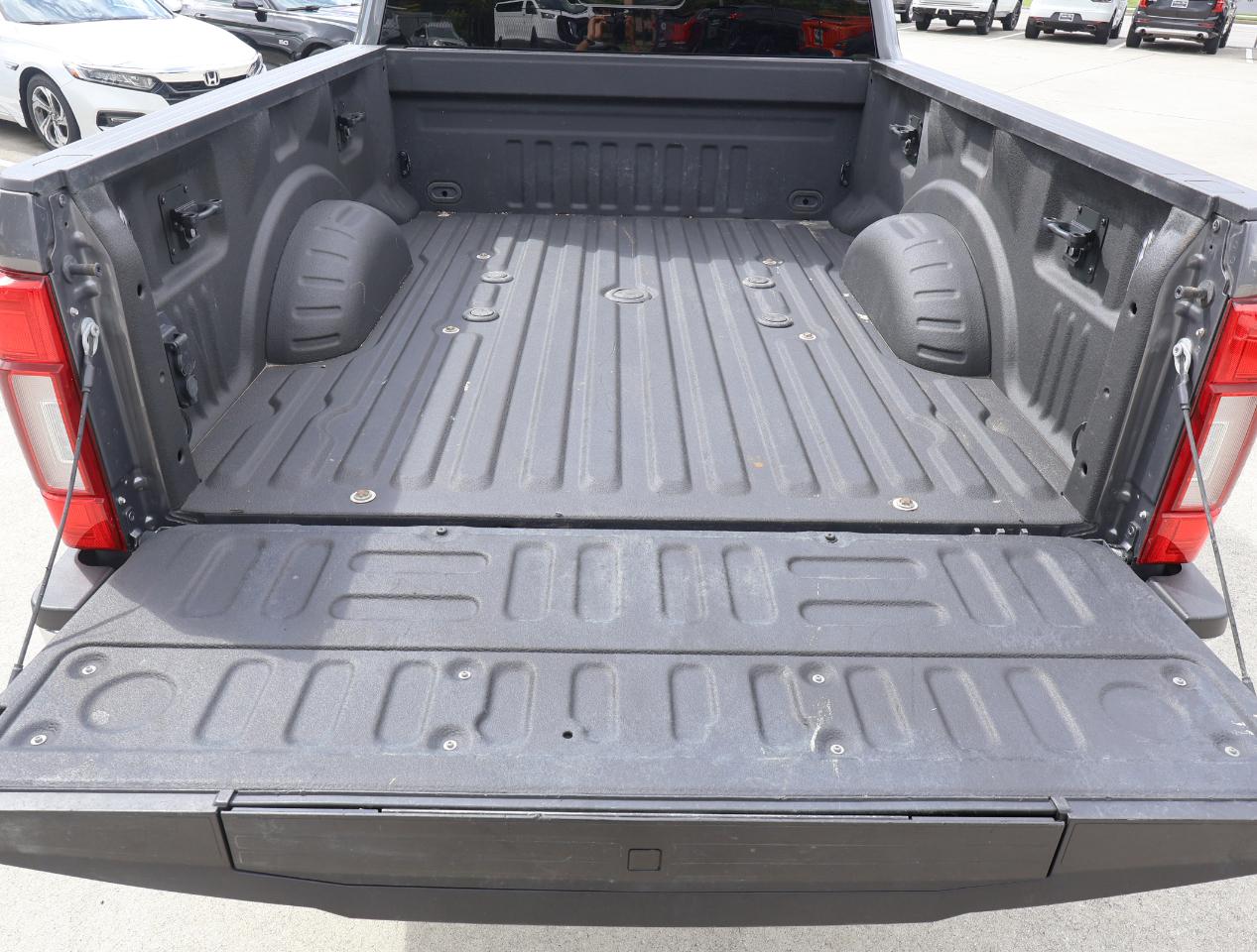 Ford F-350 SD Lariat Crew Cab 4WD 2021