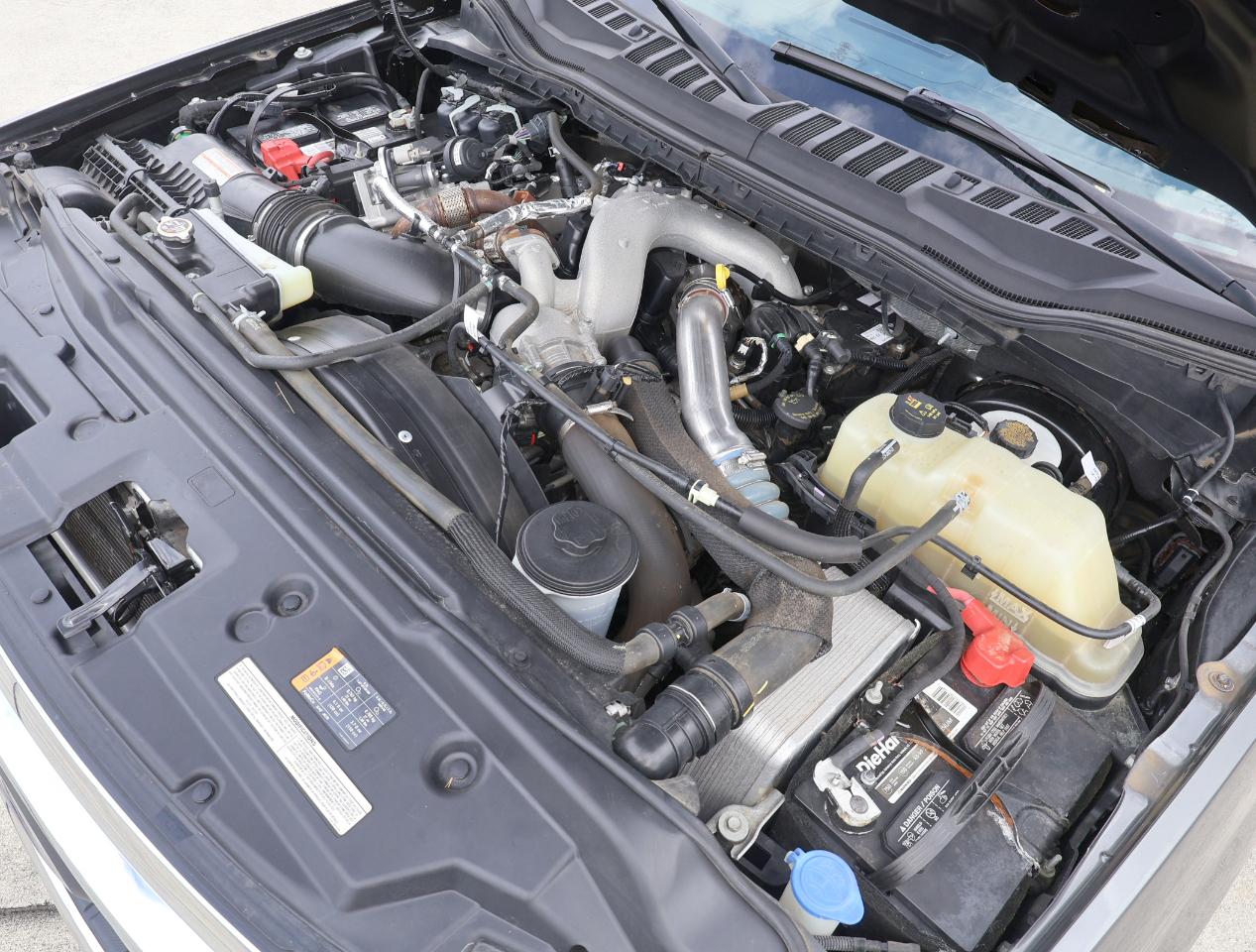 Ford F-350 SD Lariat Crew Cab 4WD 2021