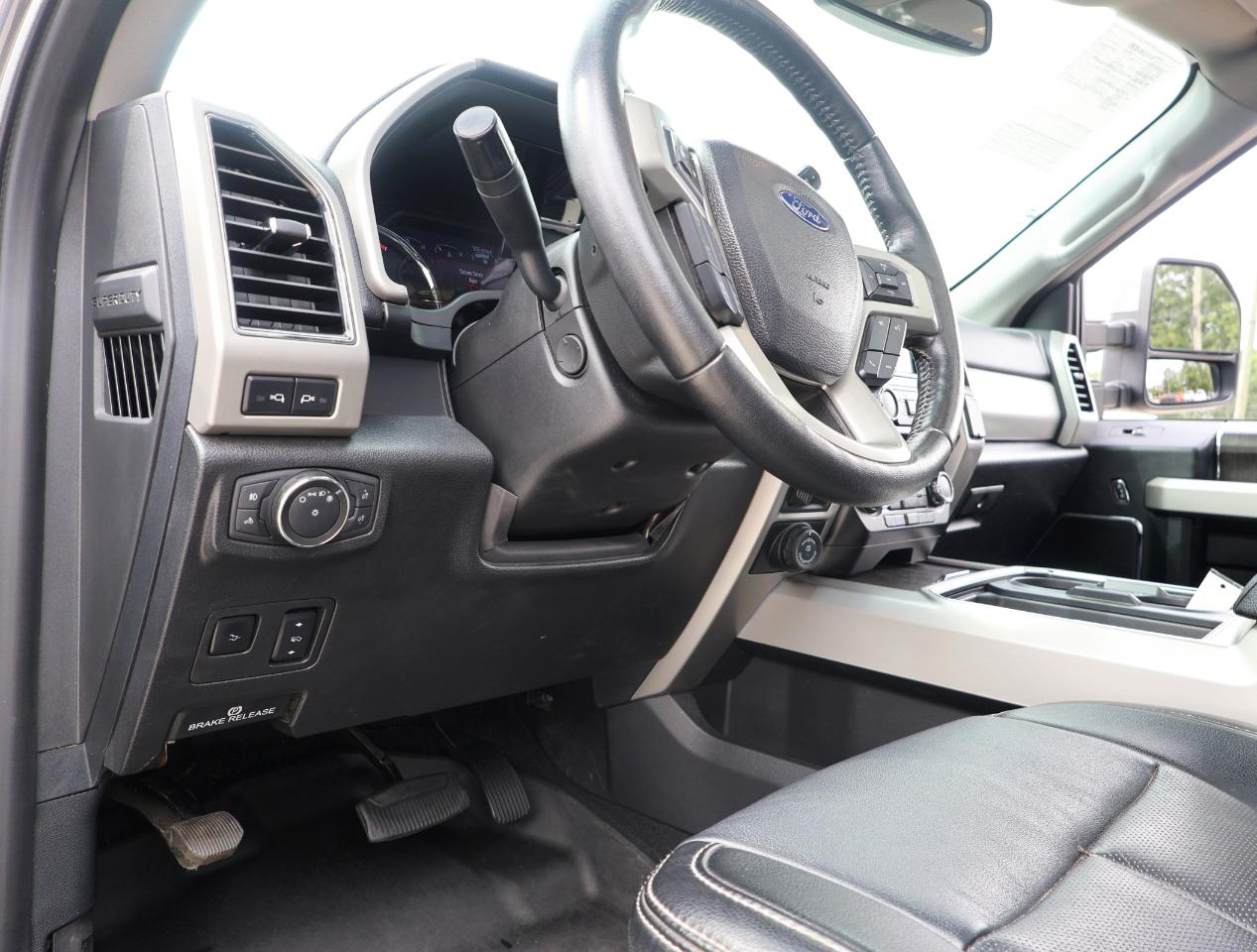 Ford F-350 SD Lariat Crew Cab 4WD 2021