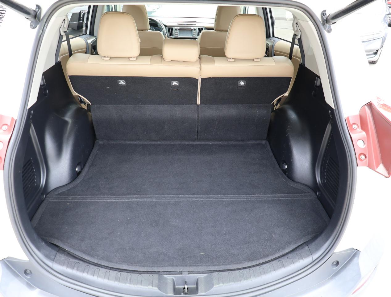 Toyota RAV4 Limited FWD 2013