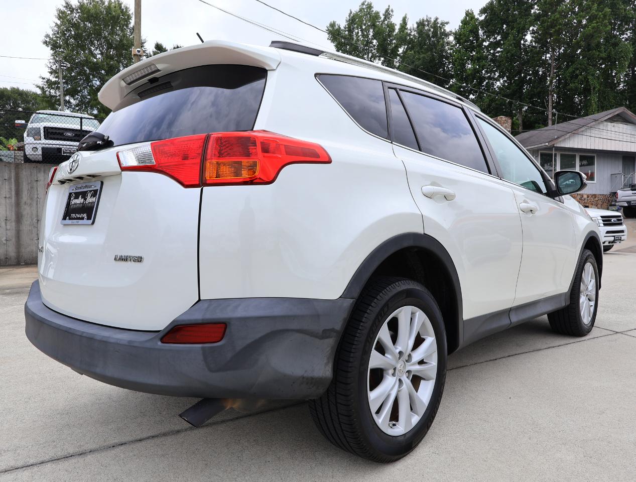 Toyota RAV4 Limited FWD 2013