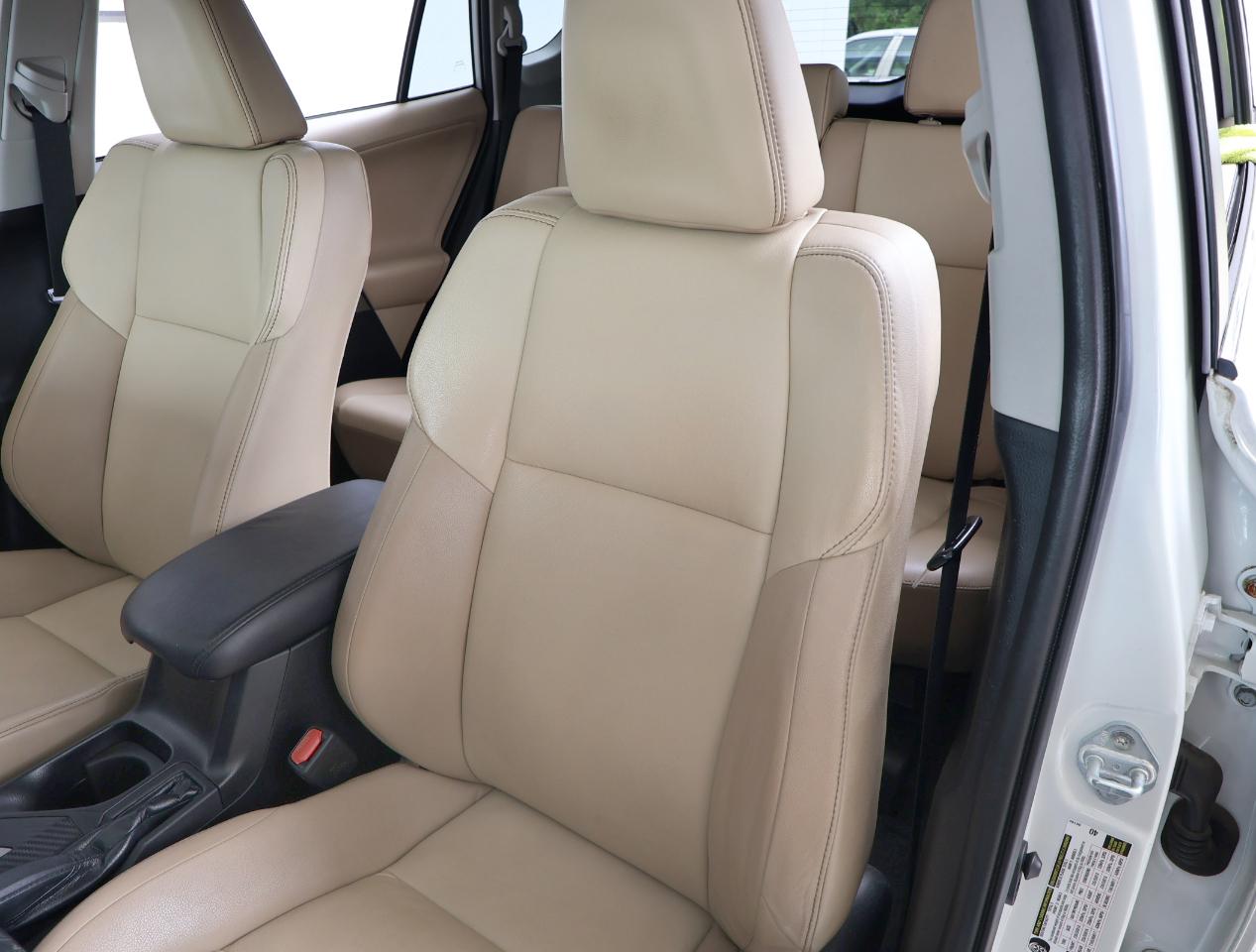 Toyota RAV4 Limited FWD 2013