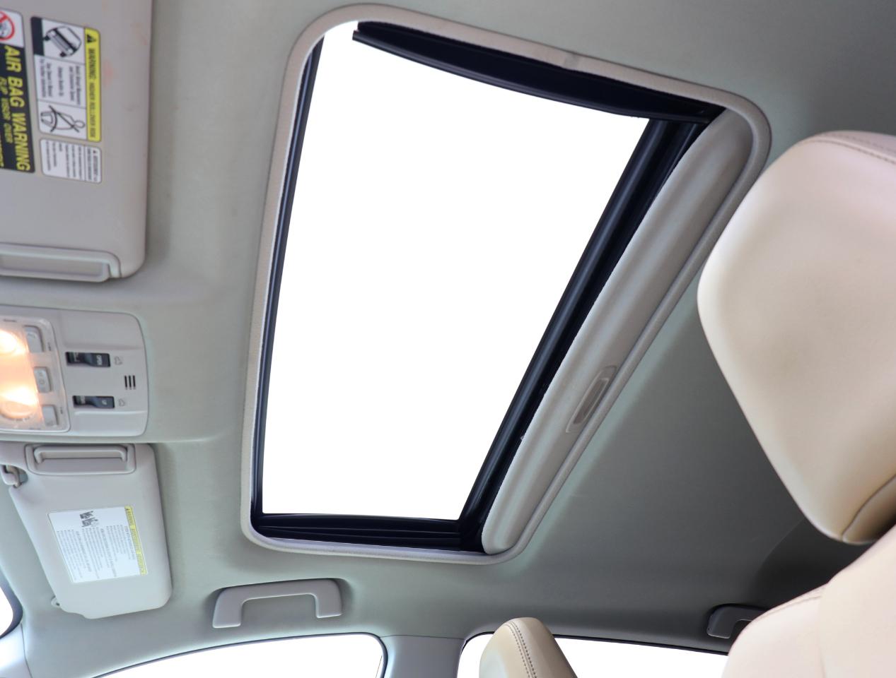 Toyota RAV4 Limited FWD 2013