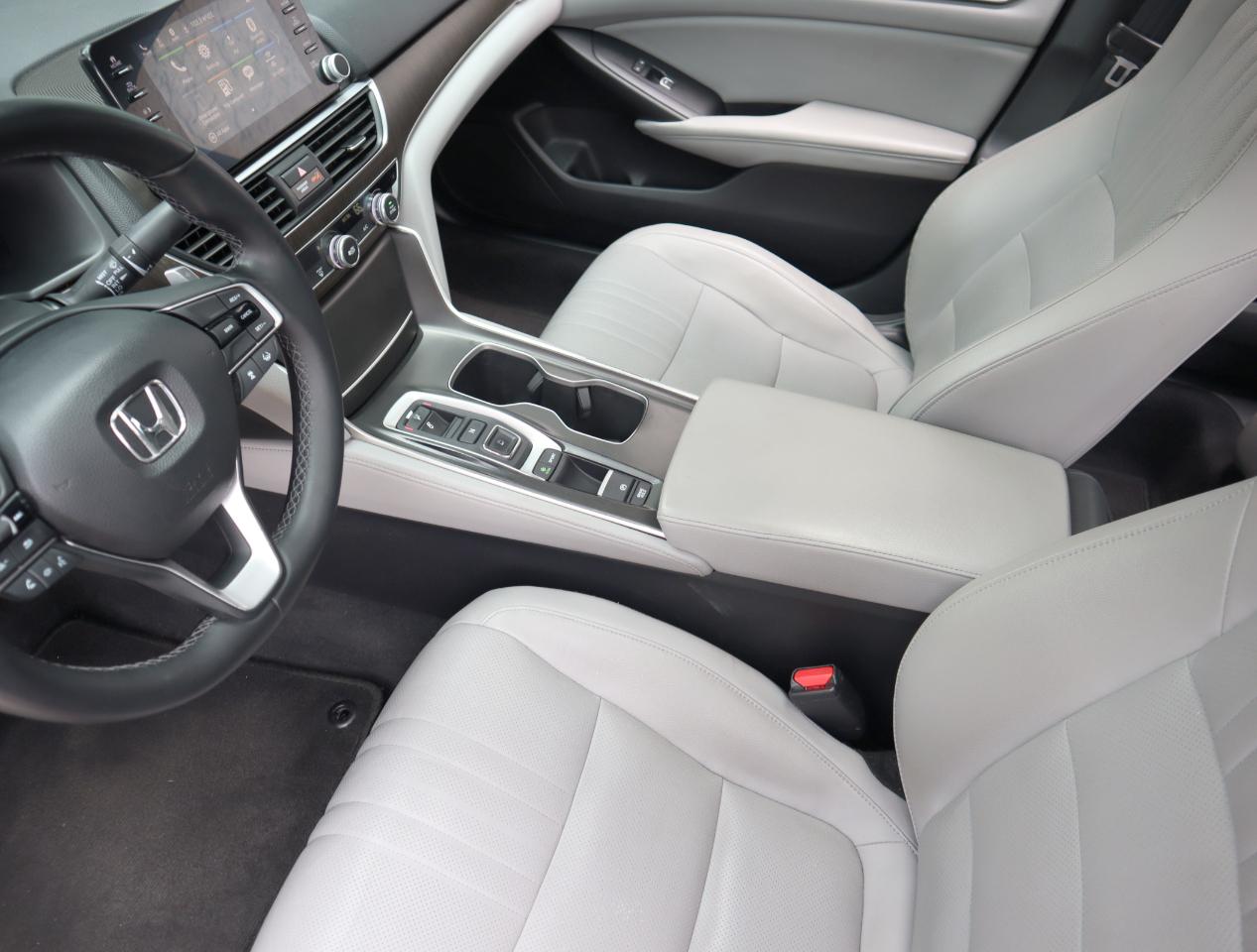 Honda Accord EX-L 2.0T 10A 2018