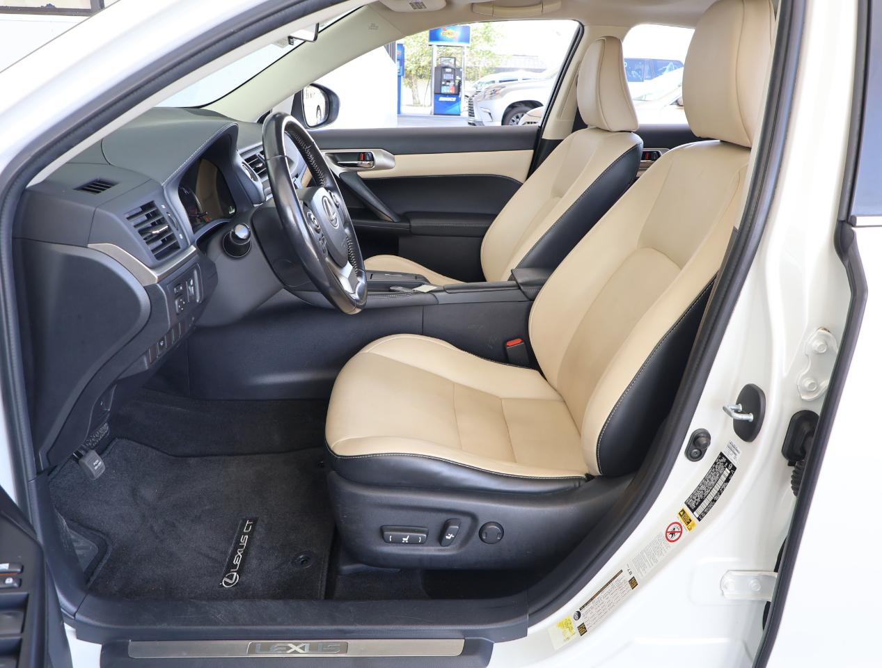 Lexus CT 200h Base 2016