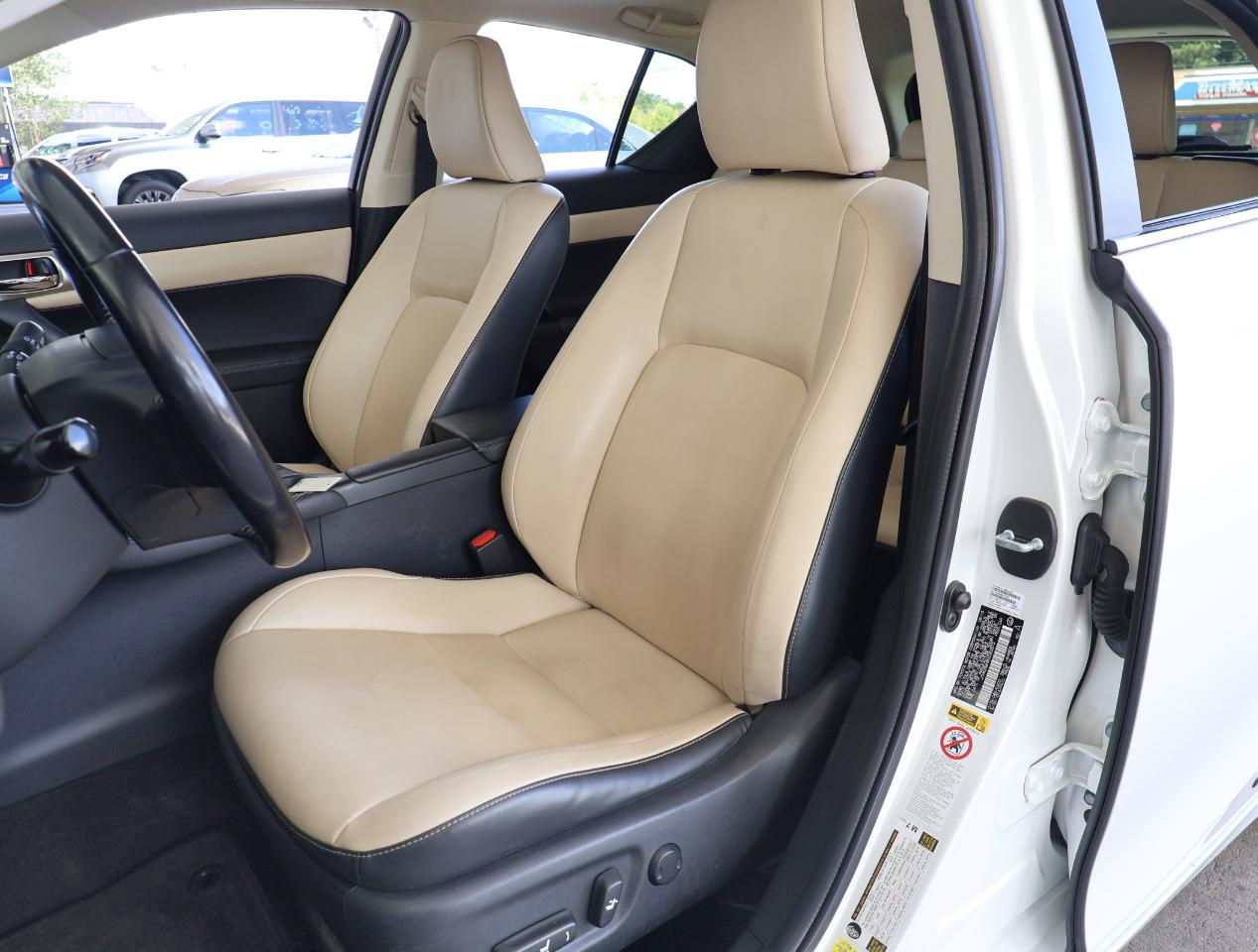 Lexus CT 200h Base 2016
