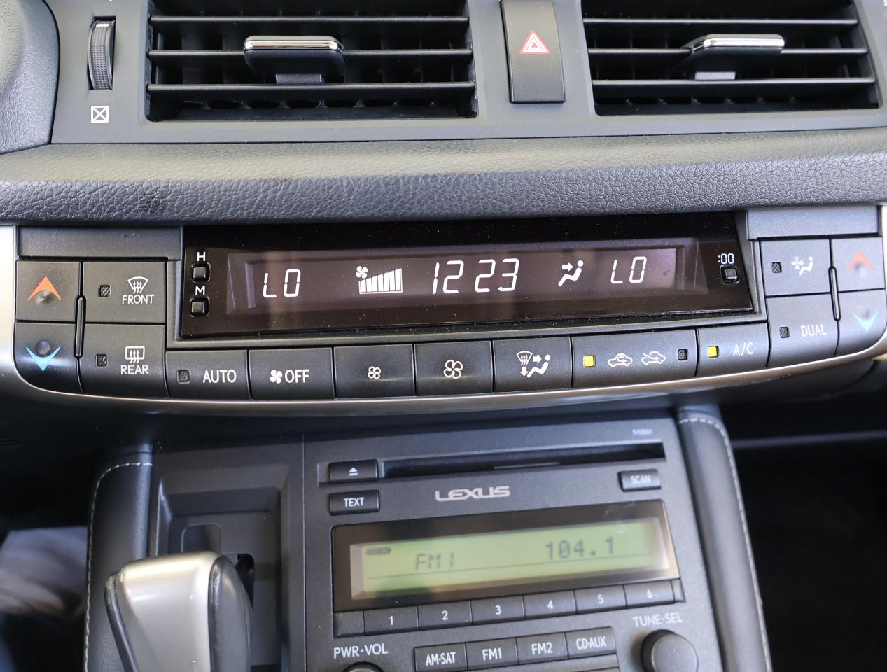 Lexus CT 200h Base 2016