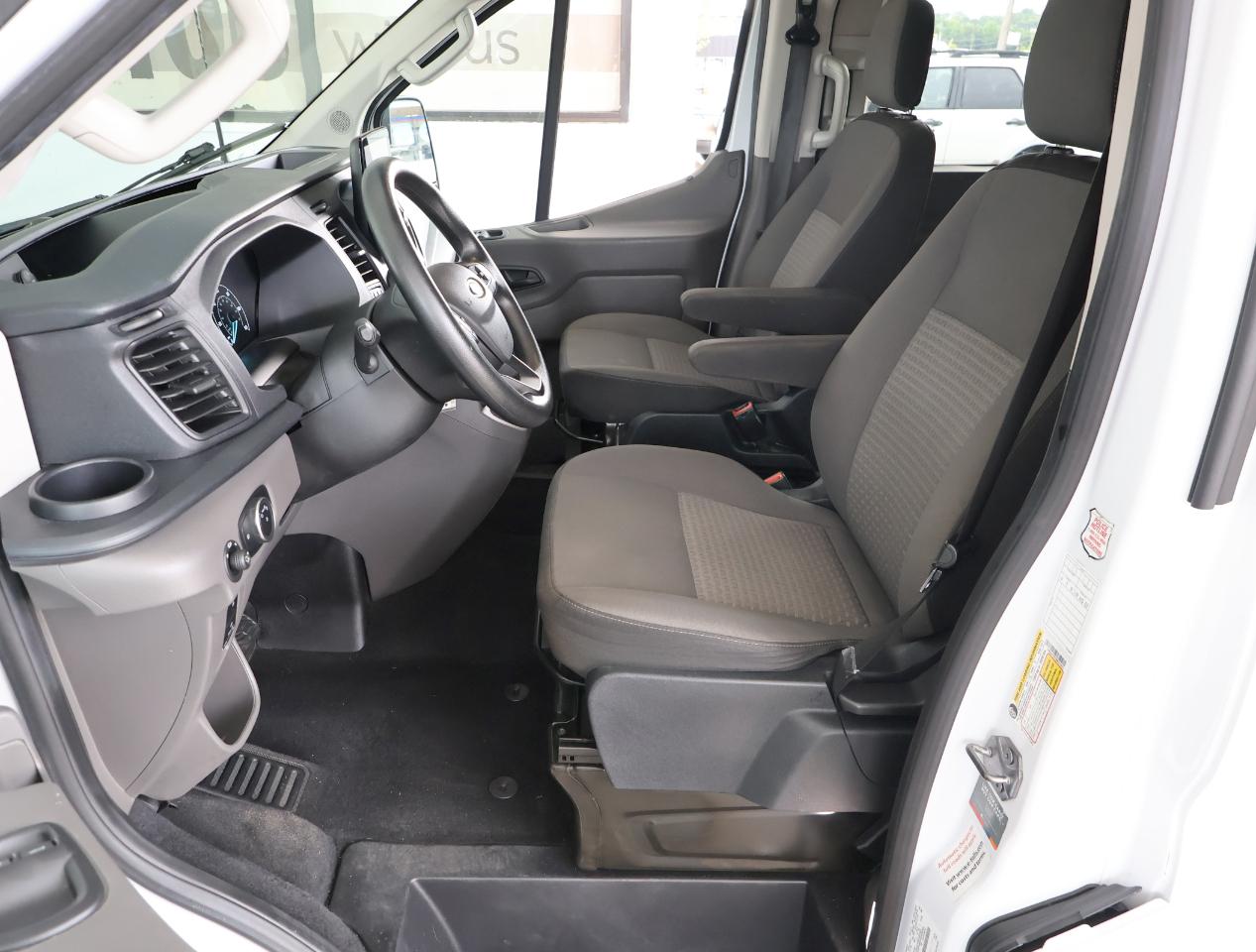 Ford Transit  2021
