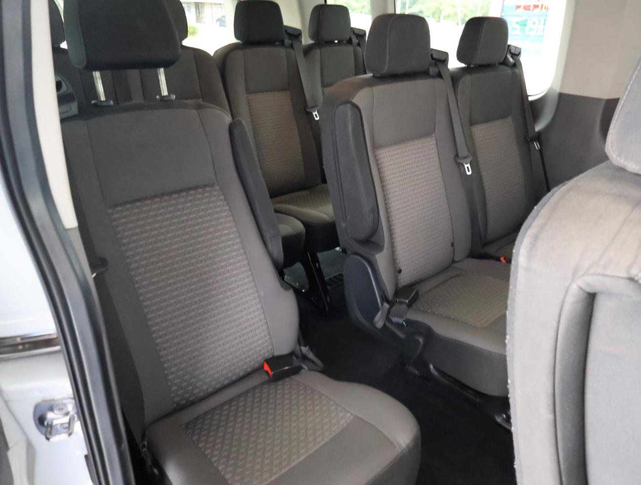 Ford Transit  2021