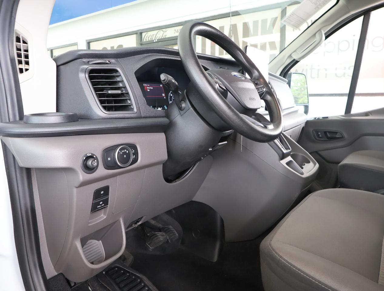 Ford Transit  2021