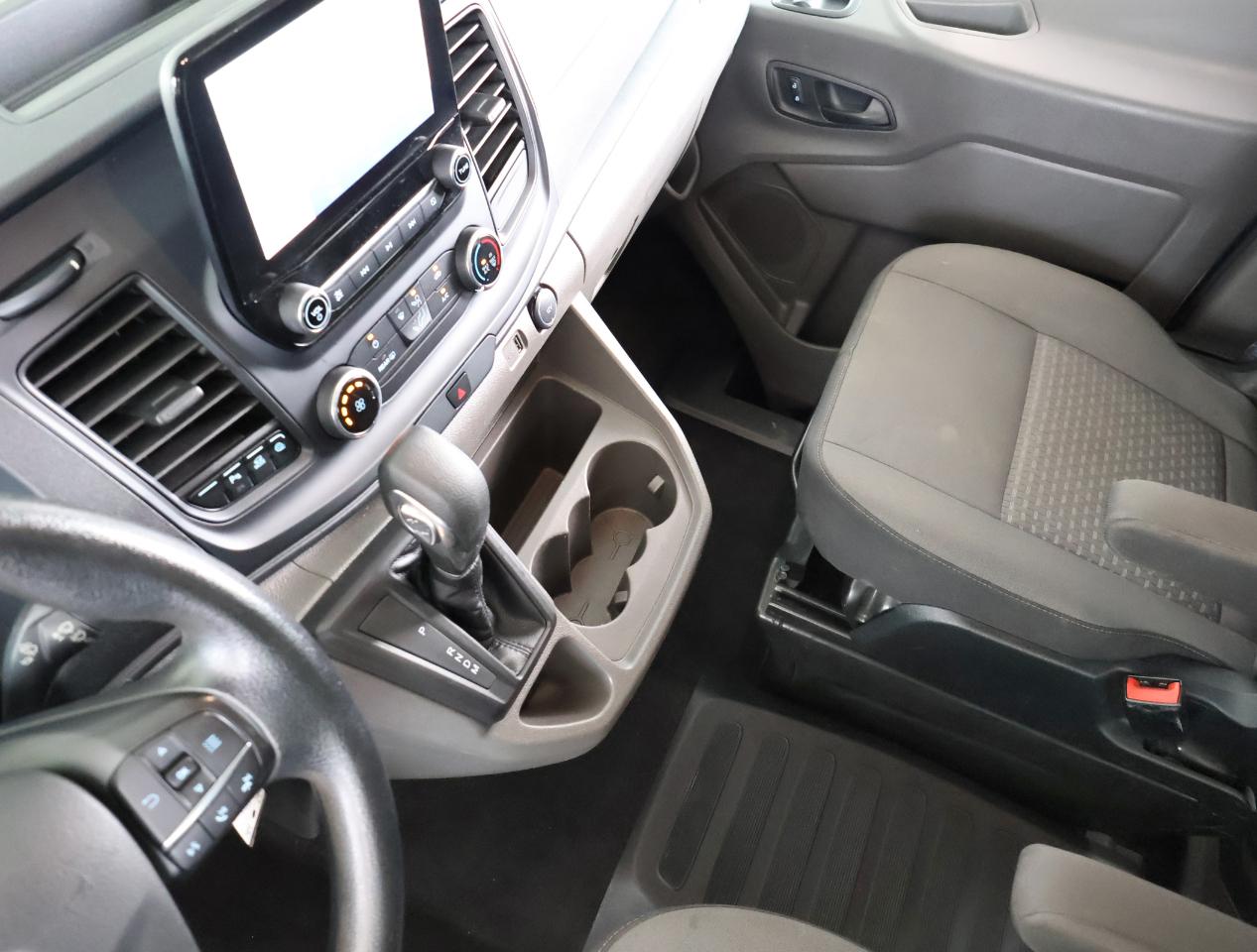 Ford Transit  2021
