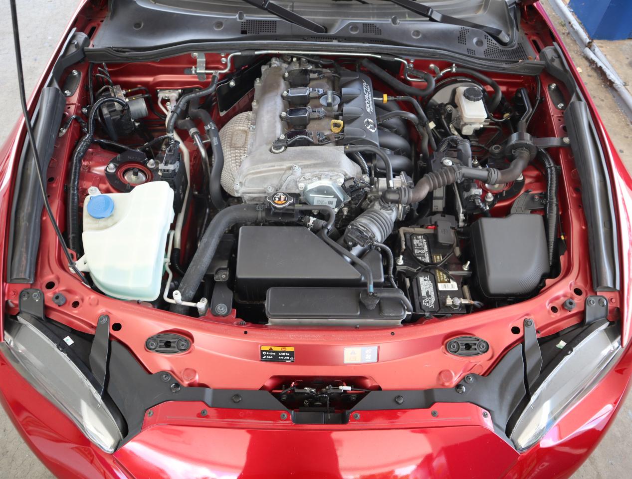 Mazda MX-5 Miata Grand Touring 2016
