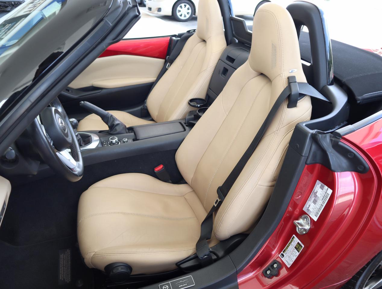 Mazda MX-5 Miata Grand Touring 2016