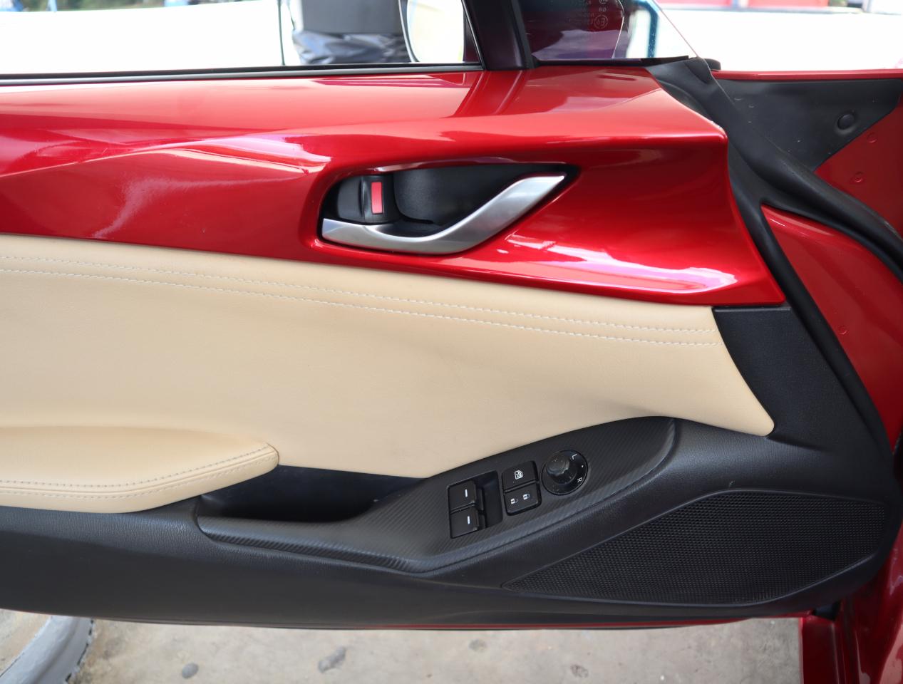 Mazda MX-5 Miata Grand Touring 2016