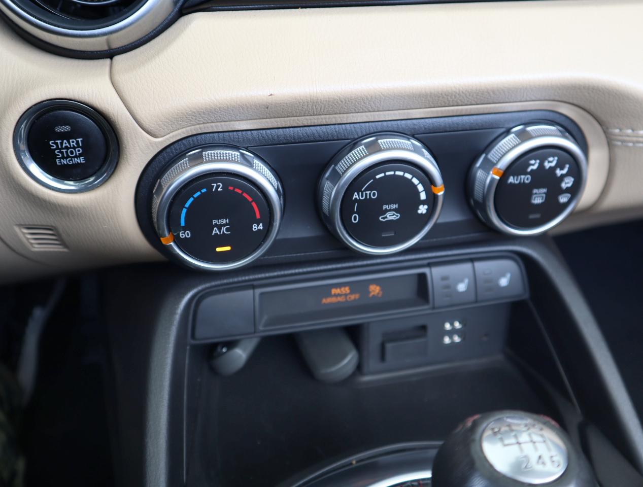 Mazda MX-5 Miata Grand Touring 2016