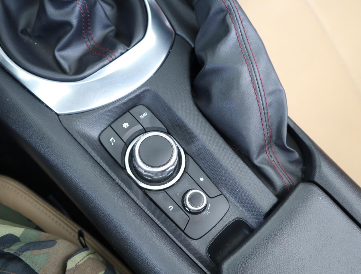 Mazda MX-5 Miata Grand Touring 2016