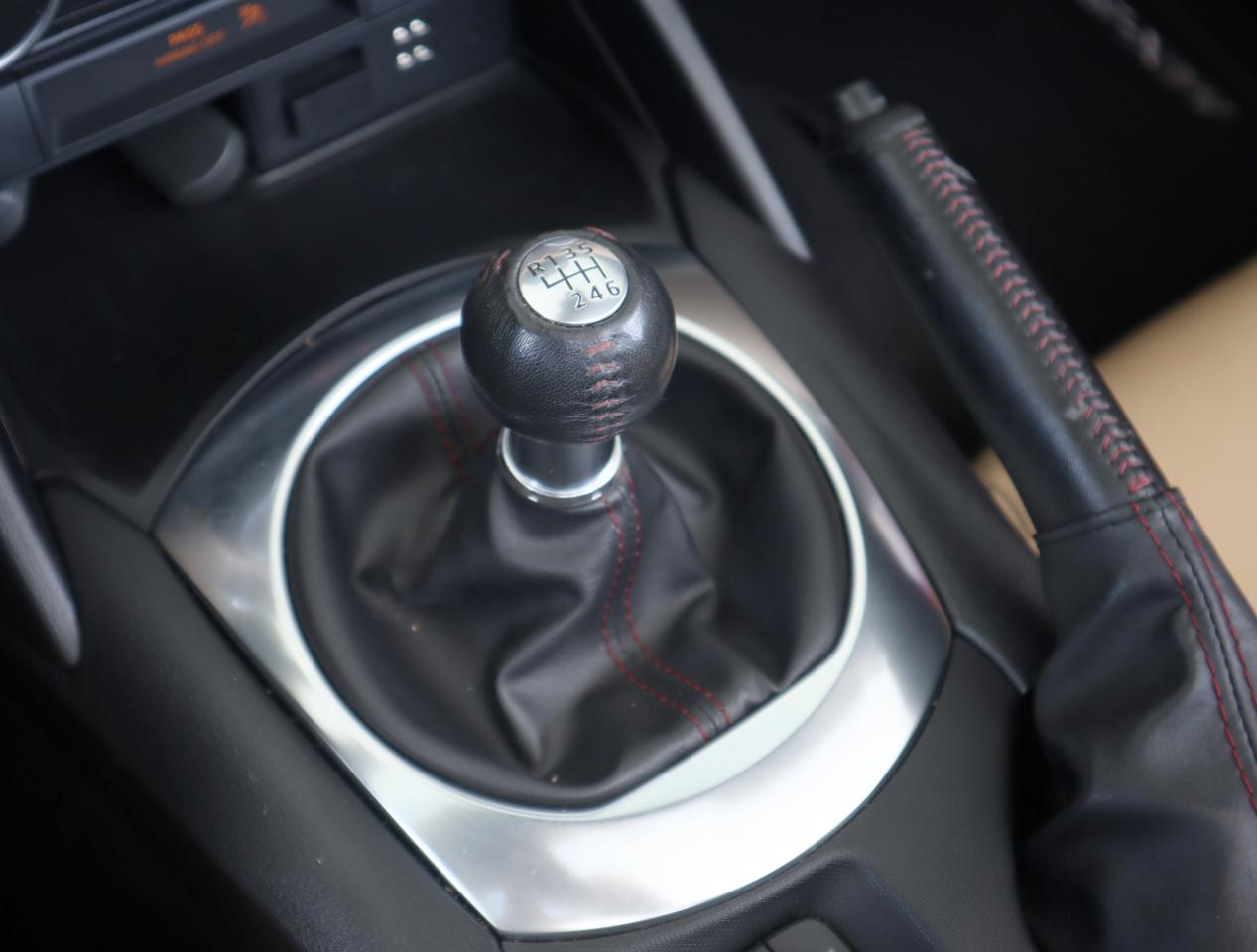 Mazda MX-5 Miata Grand Touring 2016