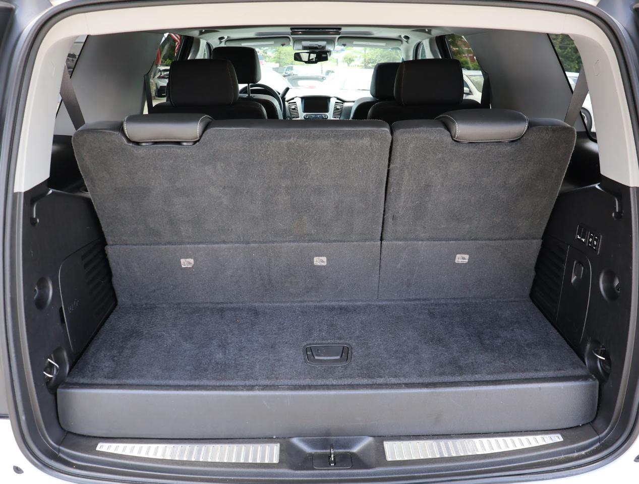GMC Yukon SLT 2WD 2017