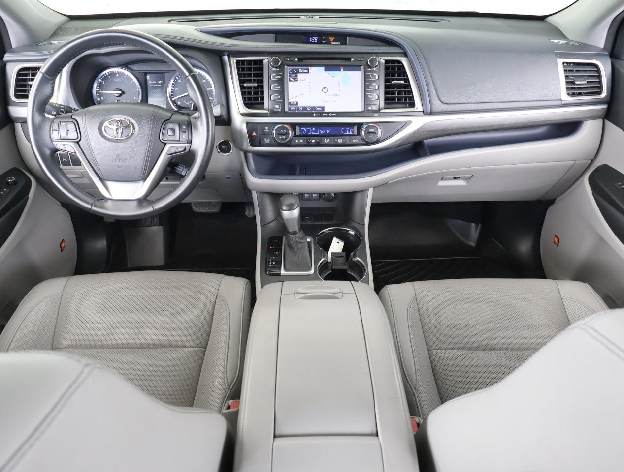 Toyota Highlander  2017