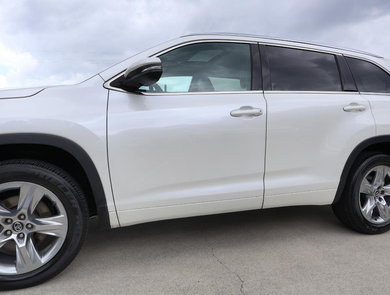 Toyota Highlander  2017