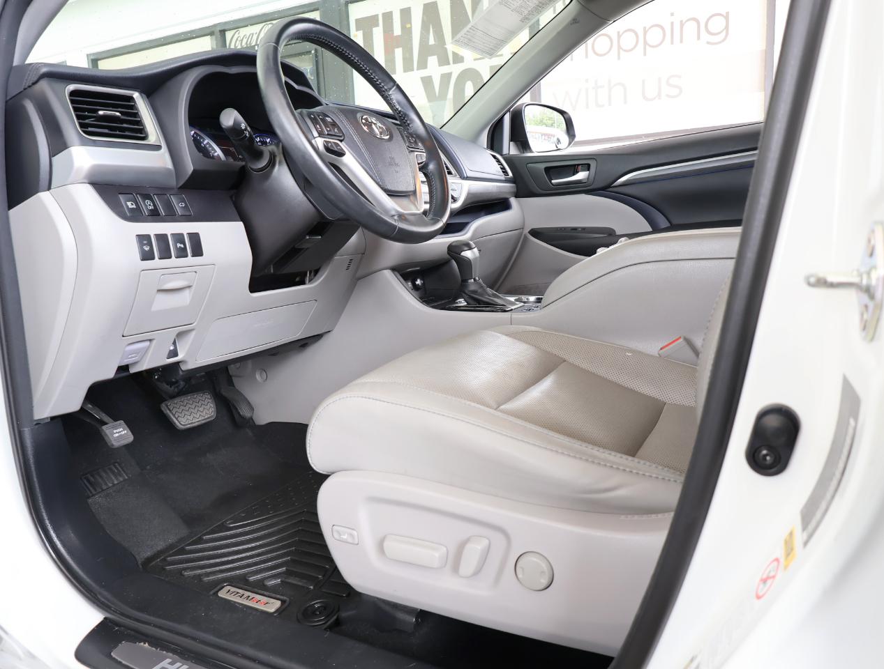 Toyota Highlander  2017