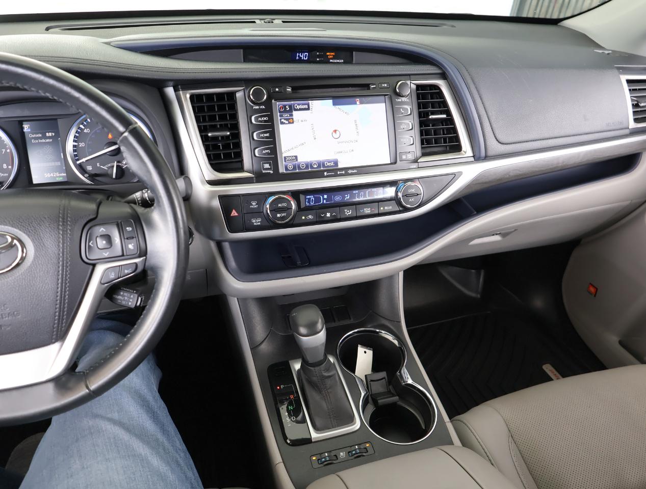 Toyota Highlander  2017