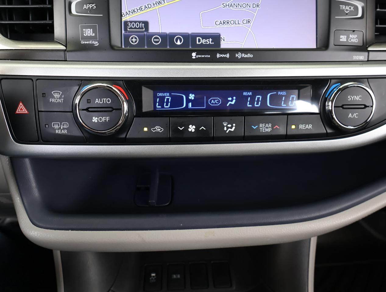 Toyota Highlander  2017