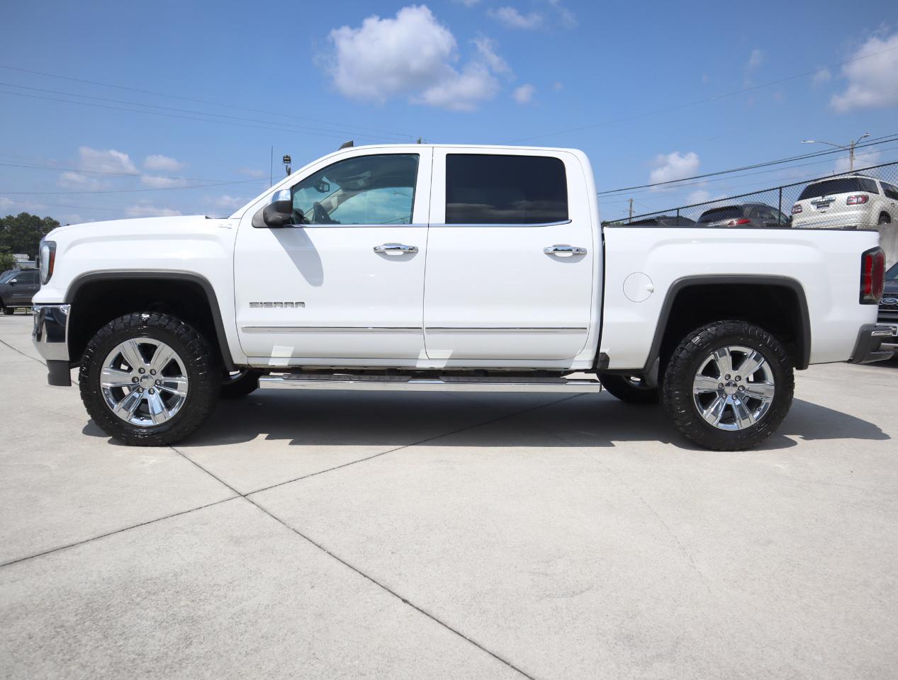 GMC Sierra 1500 SLT Crew Cab 4WD 2017