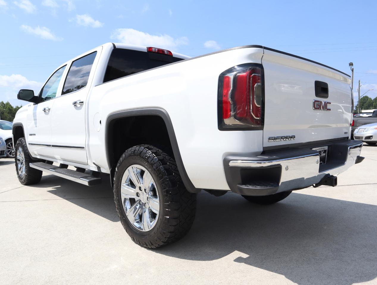 GMC Sierra 1500 SLT Crew Cab 4WD 2017