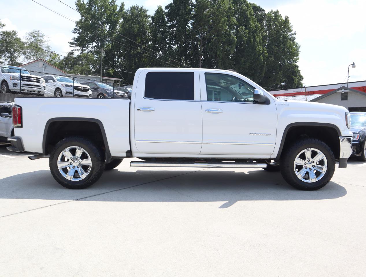 GMC Sierra 1500 SLT Crew Cab 4WD 2017