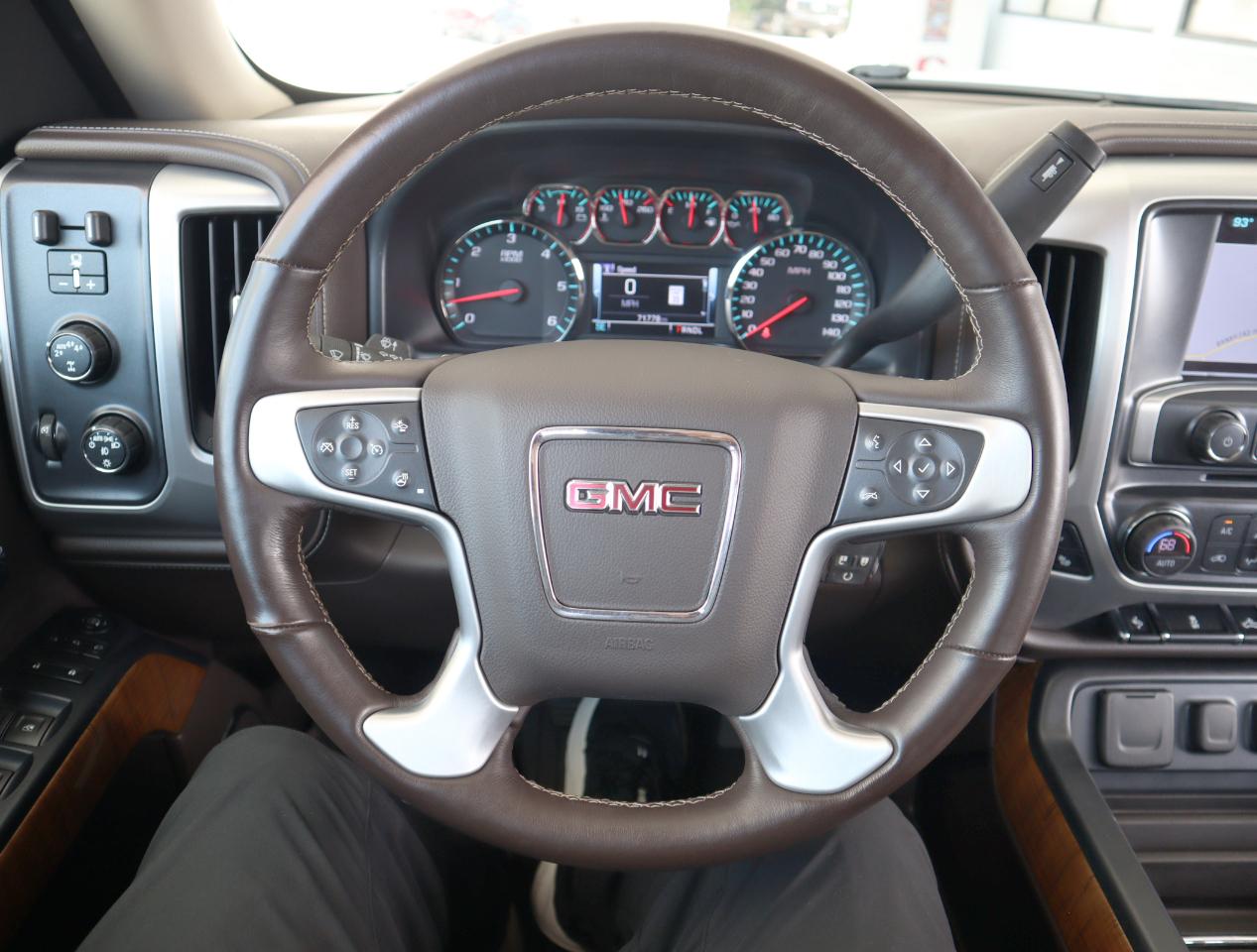 GMC Sierra 1500 SLT Crew Cab 4WD 2017