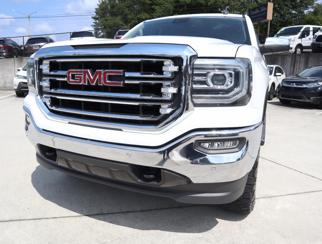 GMC Sierra 1500 SLT Crew Cab 4WD 2017