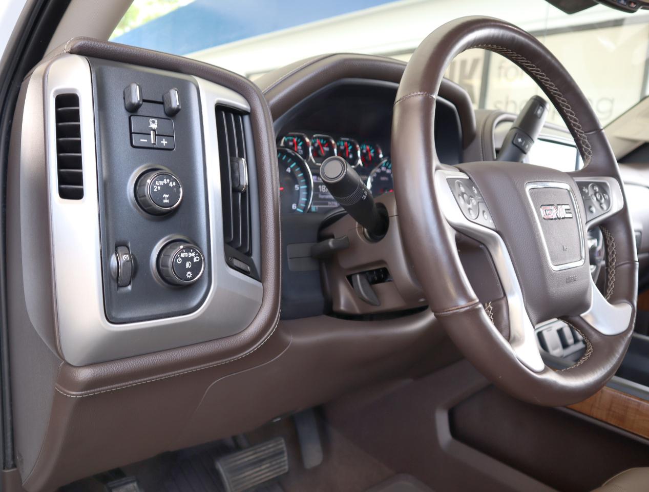 GMC Sierra 1500 SLT Crew Cab 4WD 2017