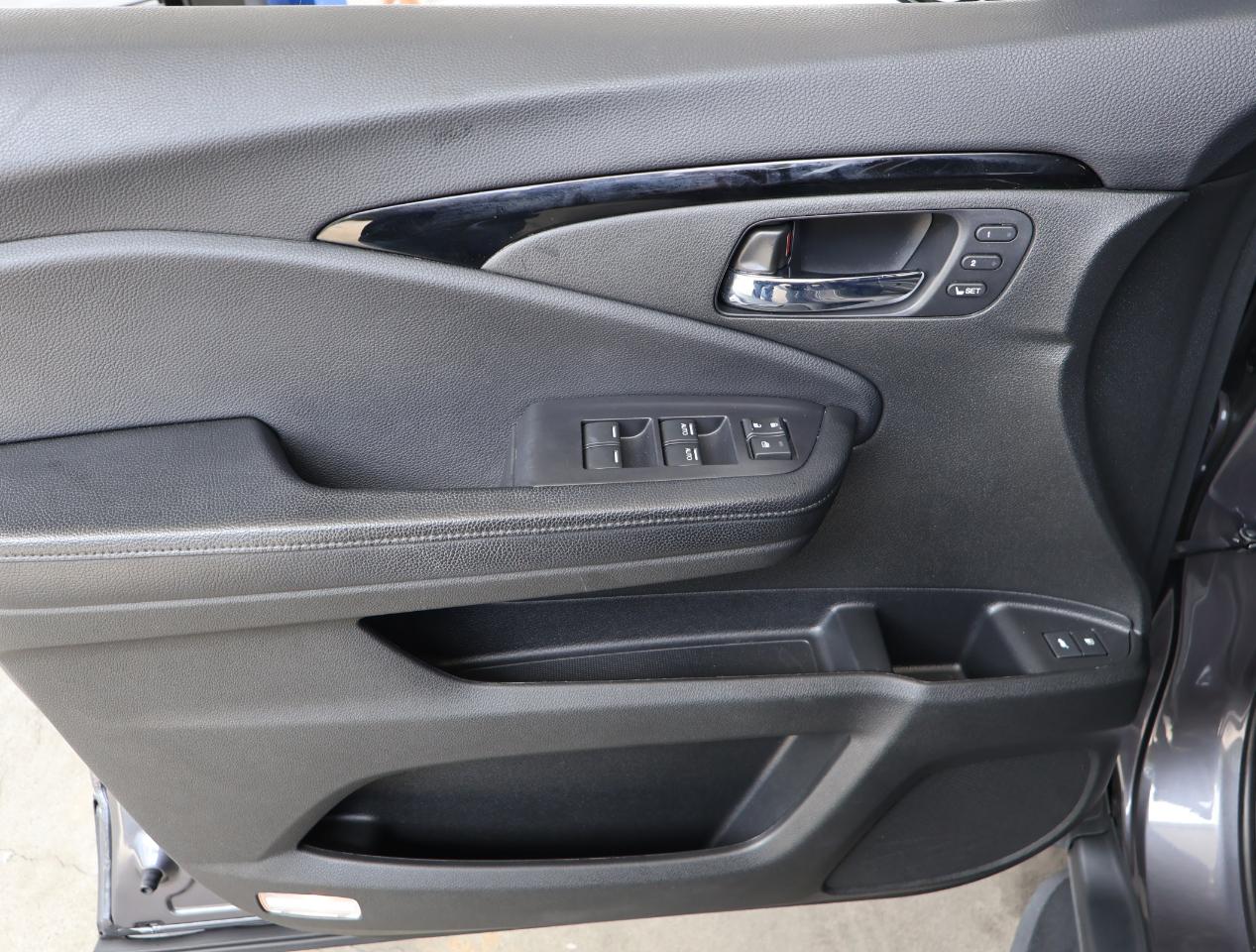 Honda Passport Elite 2019