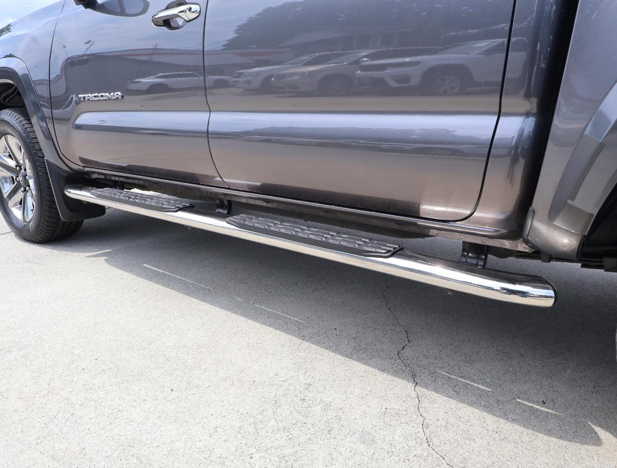 Toyota Tacoma Limited Double Cab V6 6AT 2WD 2017