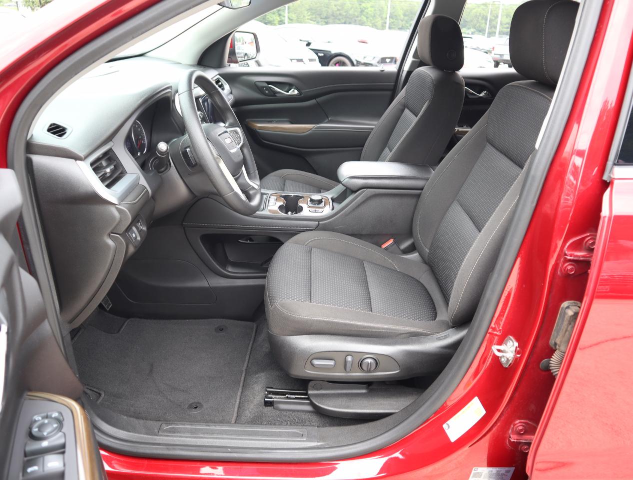 GMC Acadia SLE 2022