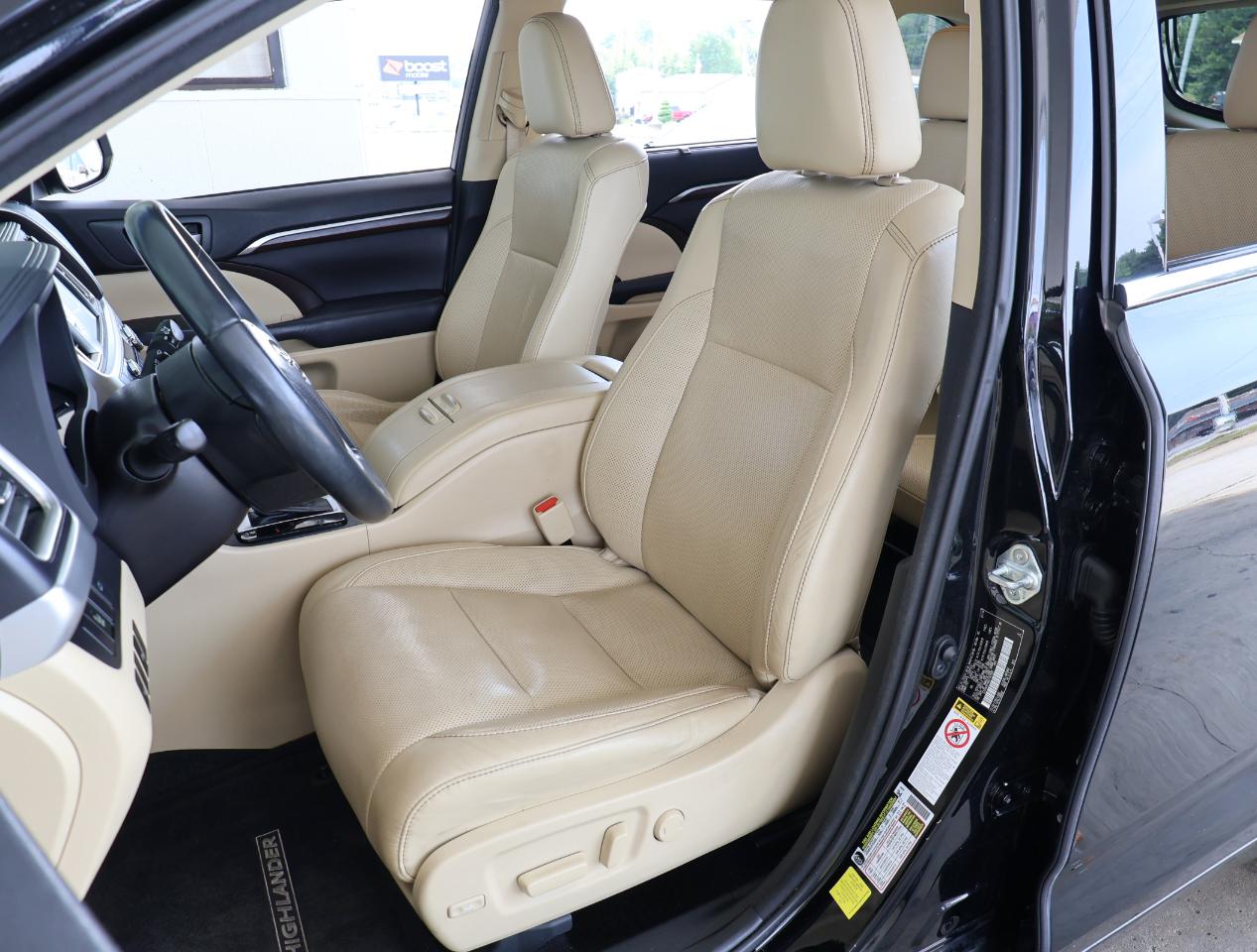Toyota Highlander Limited 2016