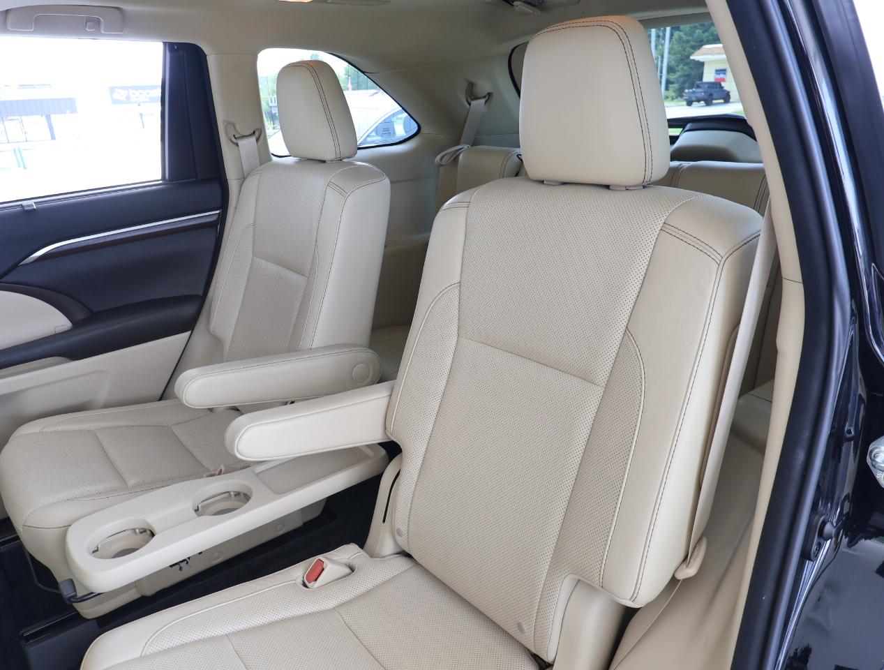 Toyota Highlander Limited 2016