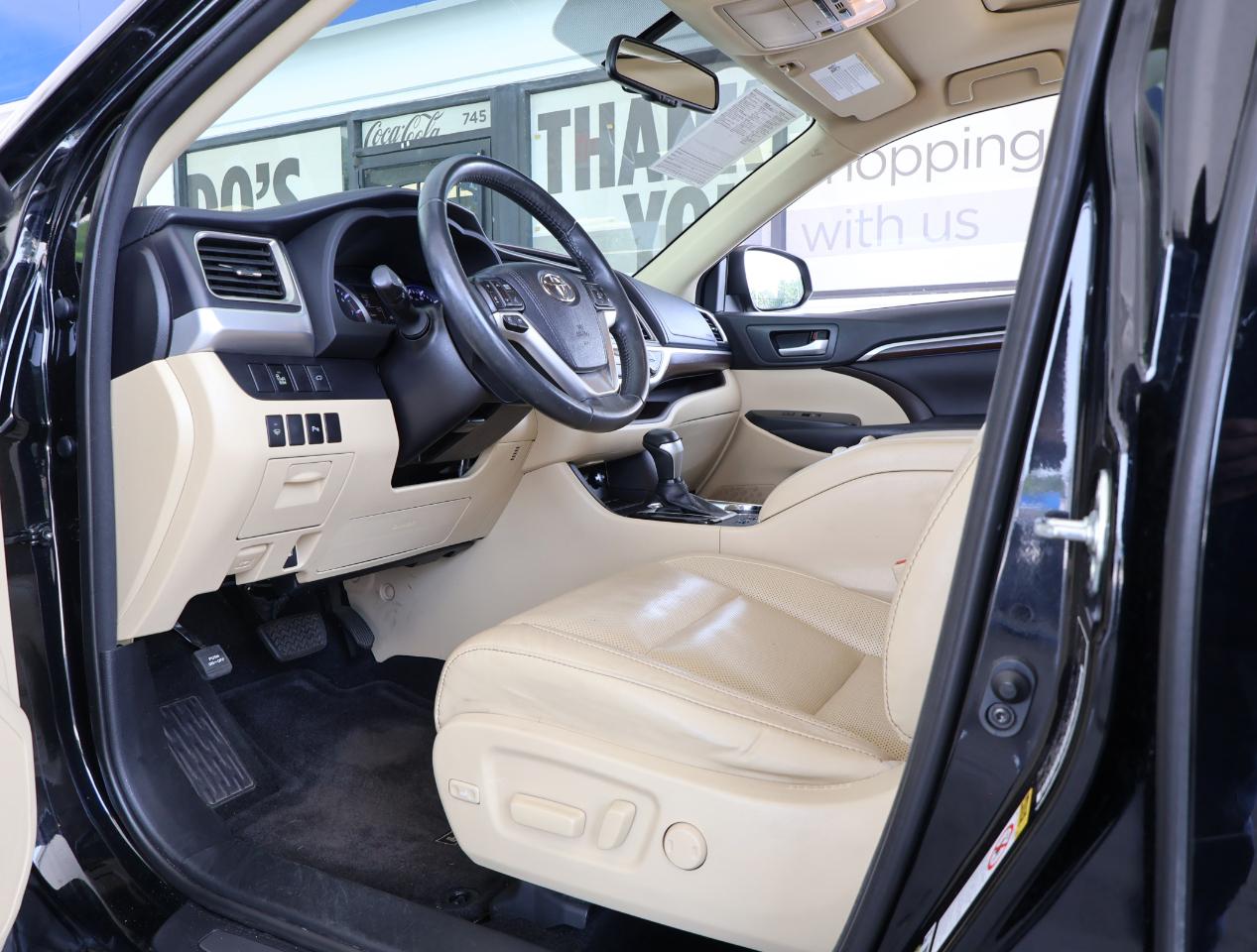 Toyota Highlander Limited 2016