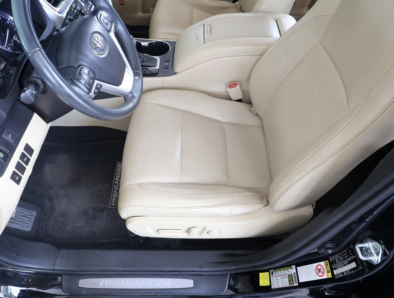 Toyota Highlander Limited 2016