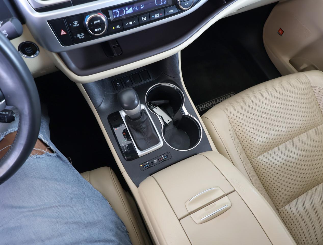 Toyota Highlander Limited 2016
