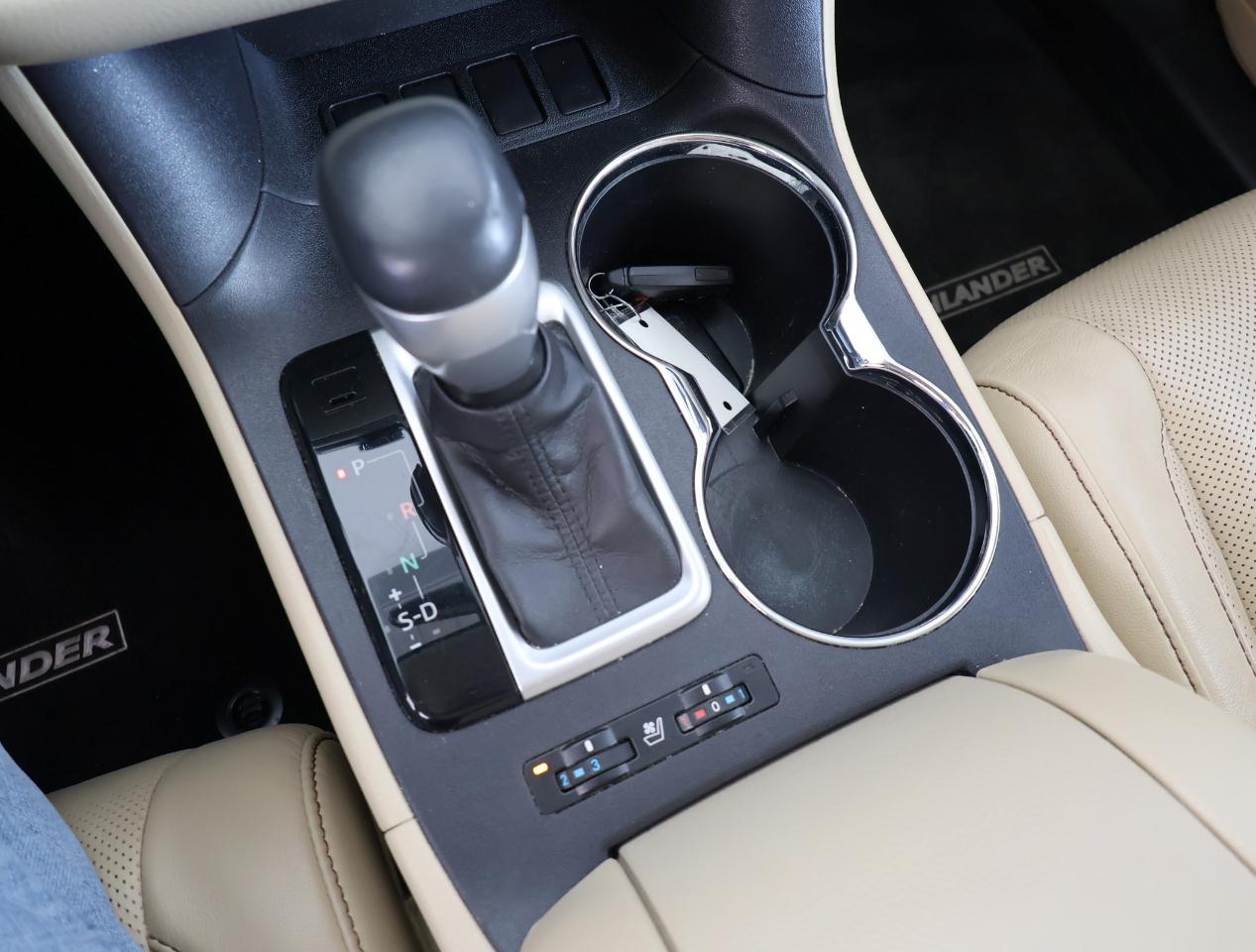 Toyota Highlander Limited 2016