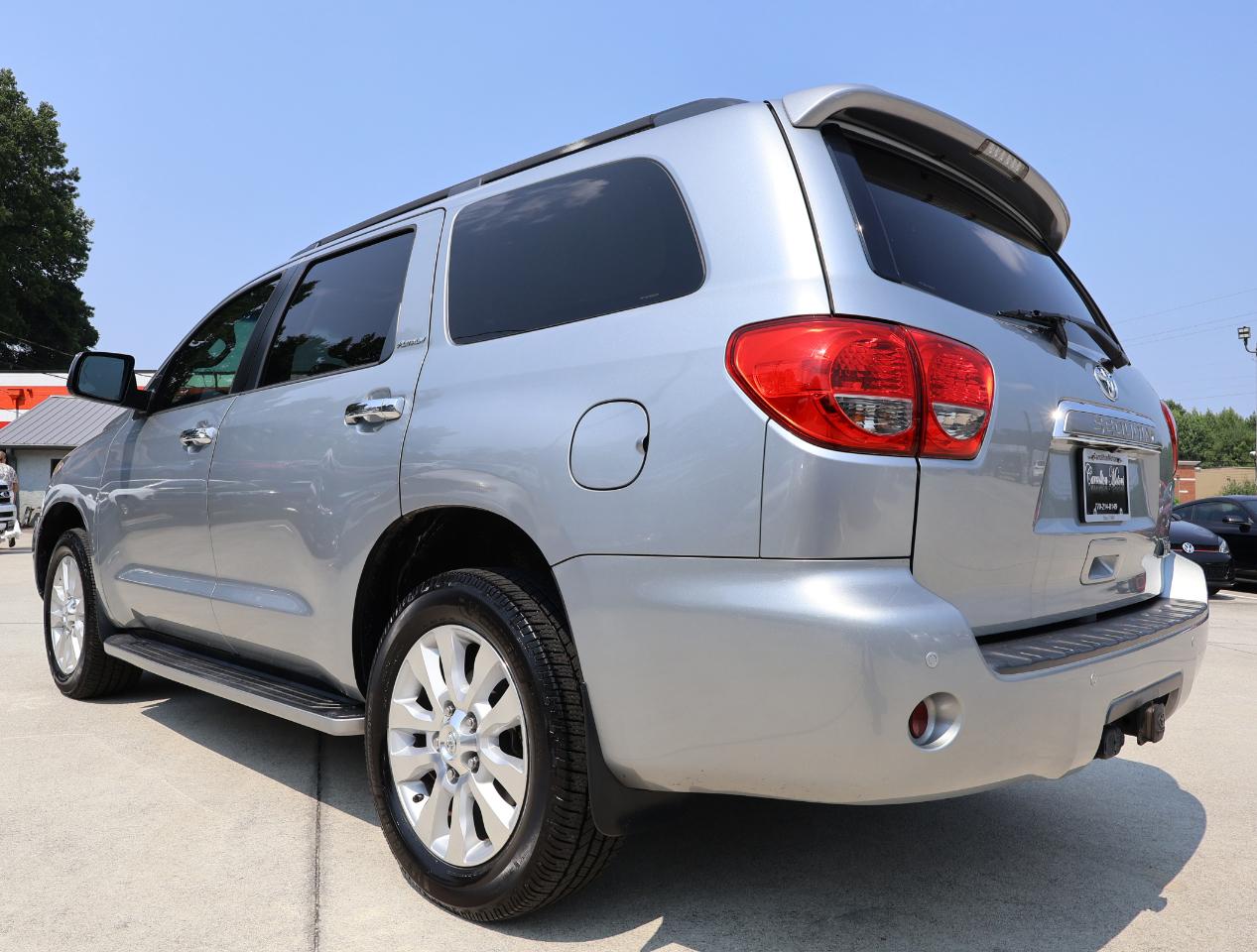 Toyota Sequoia Plantium 2WD 2016