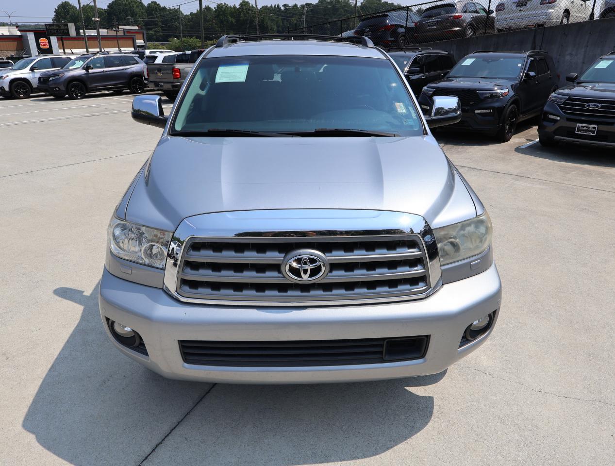 Toyota Sequoia Plantium 2WD 2016