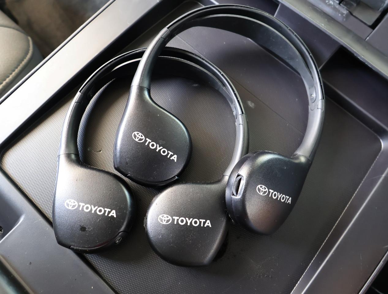 Toyota Sequoia Plantium 2WD 2016