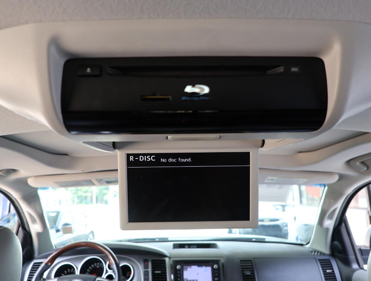Toyota Sequoia Plantium 2WD 2016
